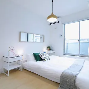 newlybuild-2-bedrm-apt-2-mins-baseball-museum-4ppl.hotelsinhiroshima.com/